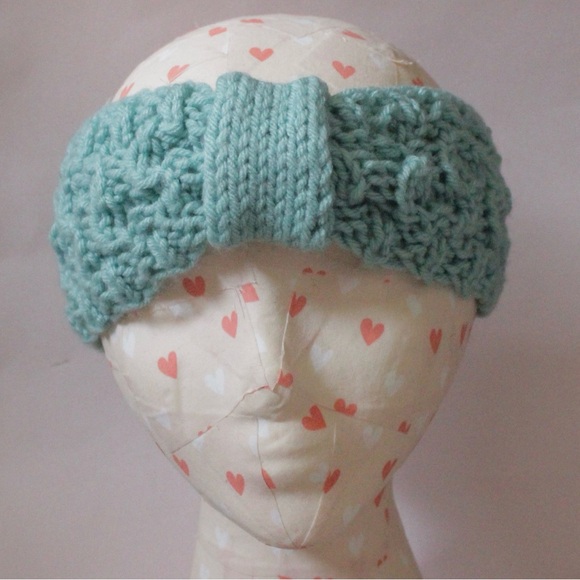 Handmade Women’s Chunky Knit Teal Headband and Scrunchie Set - Picture 5 of 7